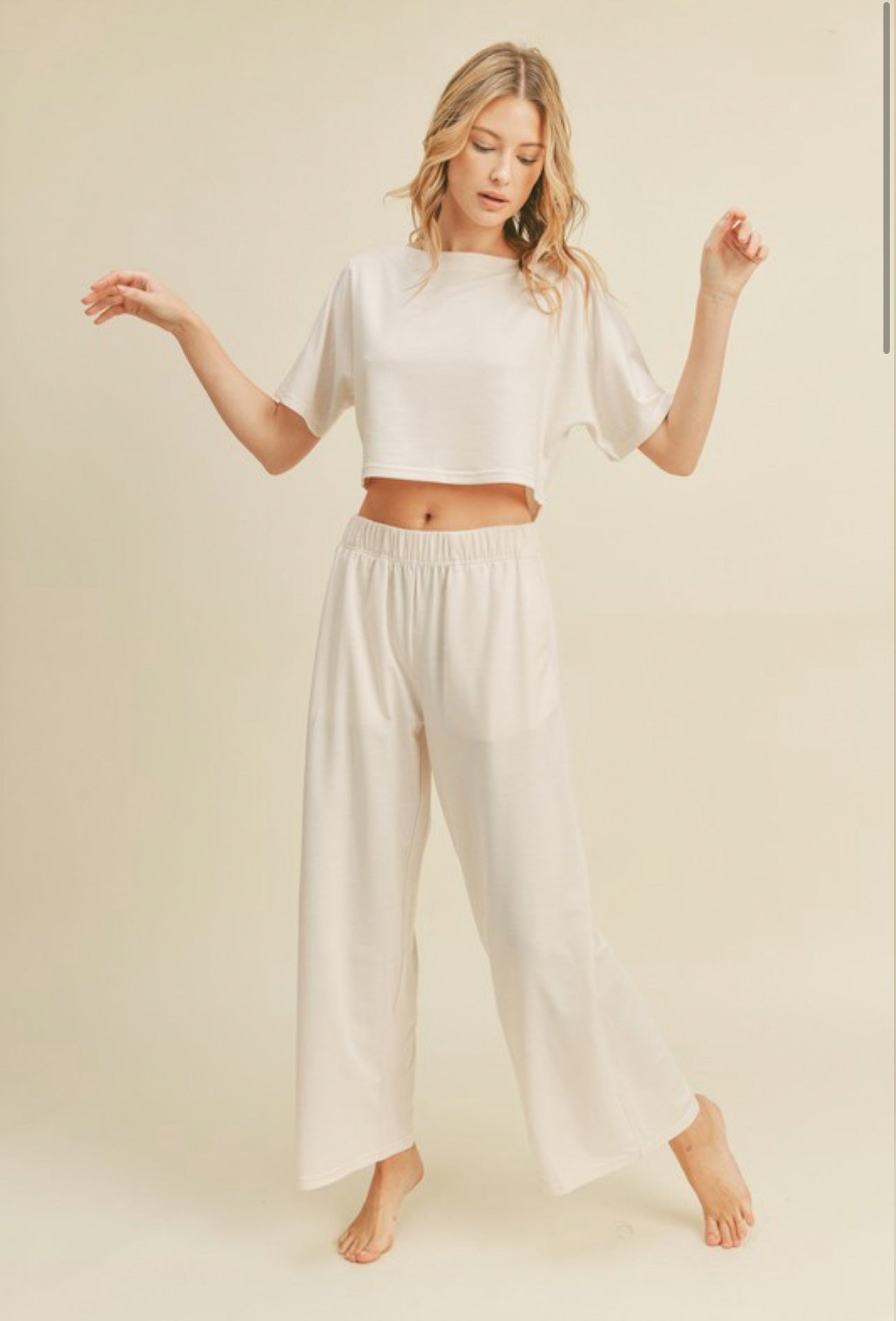 The Cream Lounge Set